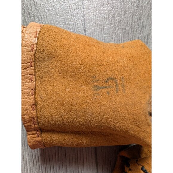 Vintage Tan Leather Gloves - Picture 4 of 4